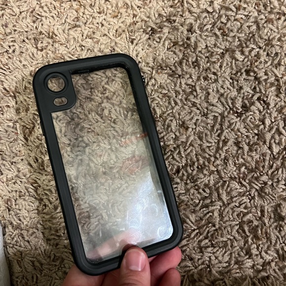iPhone XR black case - Picture 3 of 3